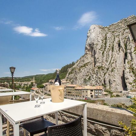 Hotel De La Citadelle Sisteron Exteriör bild