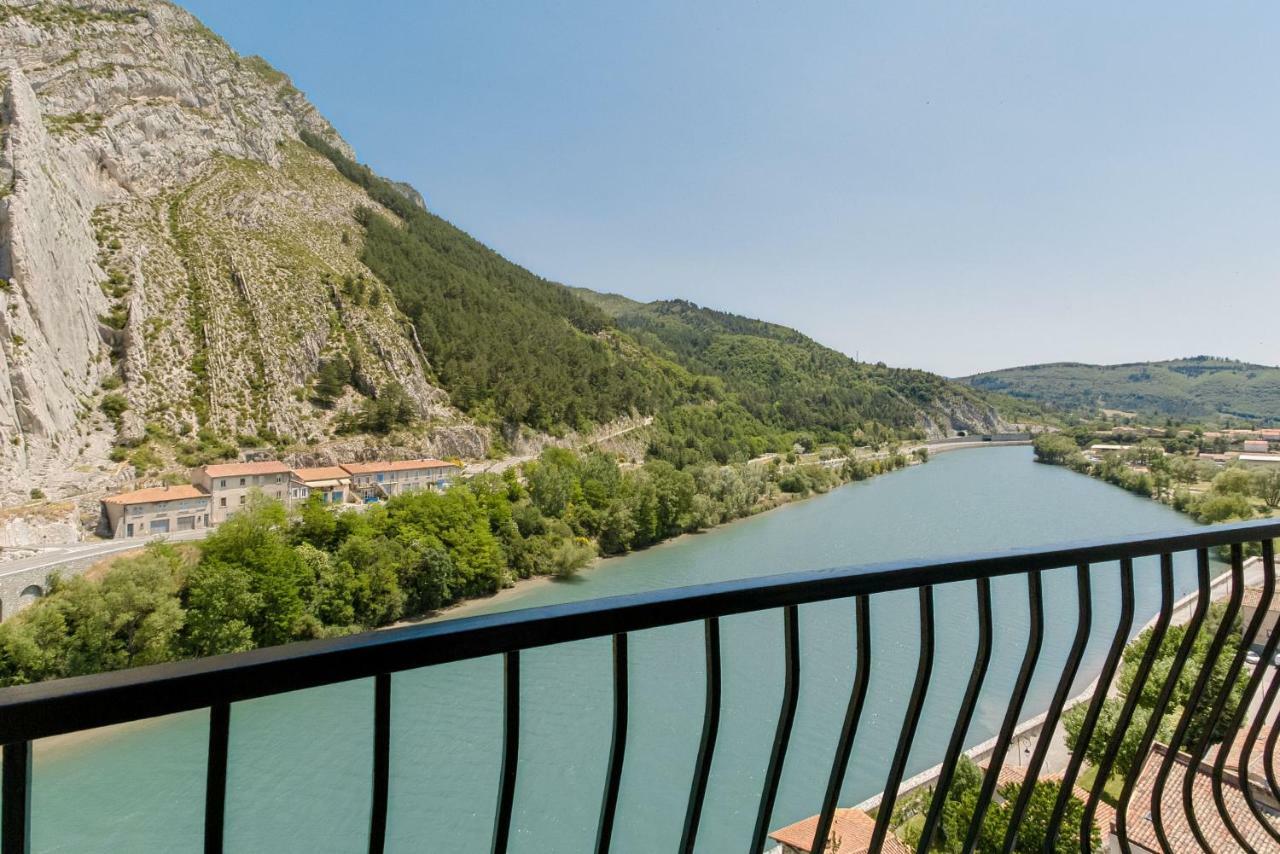 Hotel De La Citadelle Sisteron Exteriör bild